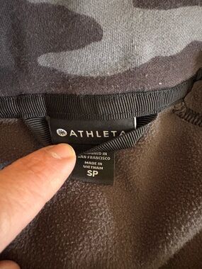 Athleta Gray Camo Fleece Pullover - Women's SP